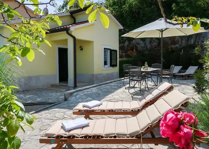 Makvic By Interhome Ferienhaus Mošćenička Draga