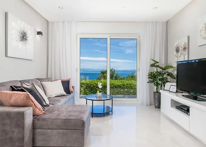 Makvic By Interhome * Mošćenička Draga